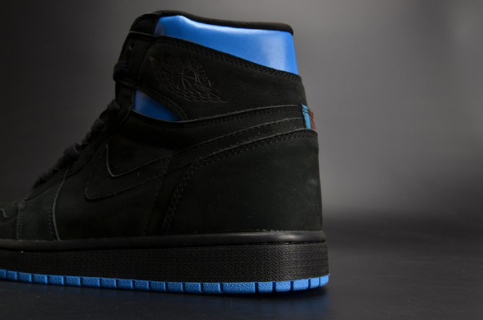 Air Jordan 1 Retro High OG "Quai 54"  Black/Italy Blue-University Red mens AH1040-054