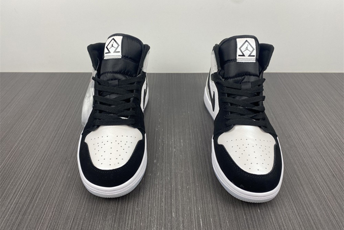 Air Jordan 1 Mid “Diamond Shorts   DH6933-100