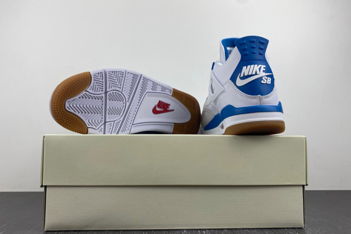 Nike SB x Air Jordan 4  Blue DR5415-104