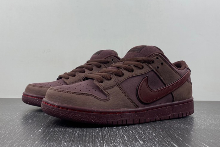 Dunk Low Premium SB 'City of Love'  FN0619-600