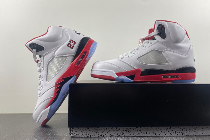 Jordan 5 Retro Fire Red 136027-120