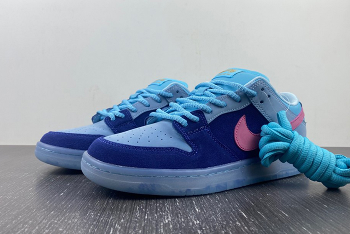Nike SB Dunk Low Run The Jewels - DO9404-400