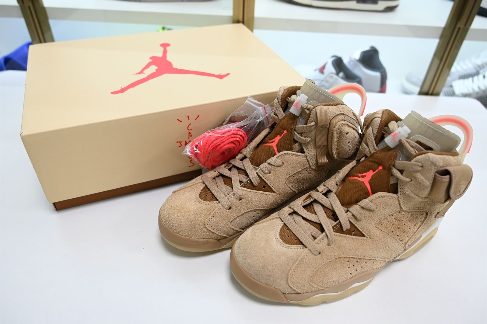 Jordan 6 Retro Travis Scott British Khaki DH0690-200