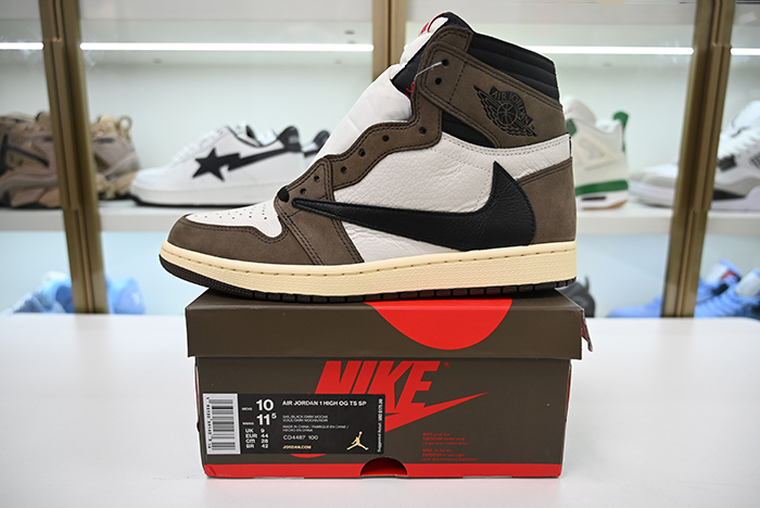 JORDAN 1 RETRO HIGH TRAVIS SCOTT CD4487-100