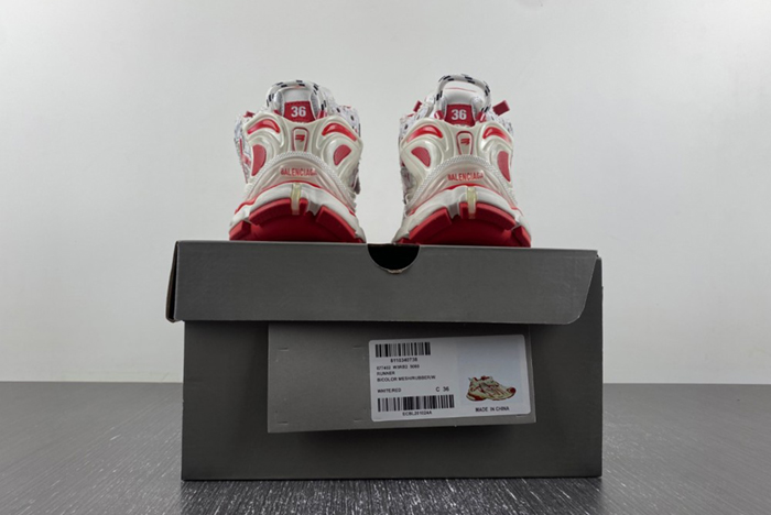 Balenciaga Runner Sneaker 