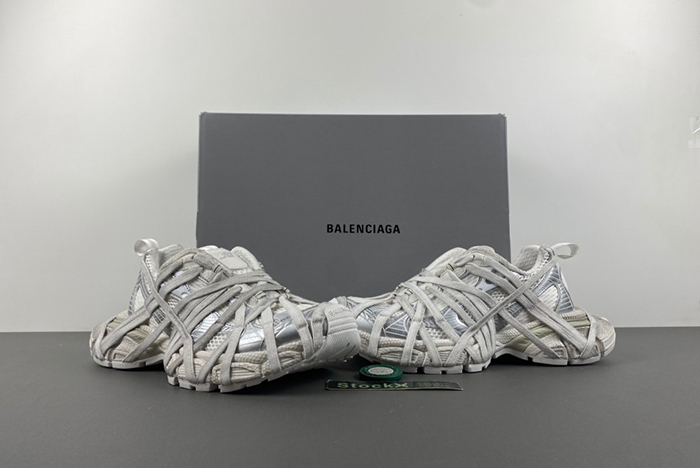 Balenciaga 3XL Extreme Lace Sneaker 34731 78698 W3XL2 0101