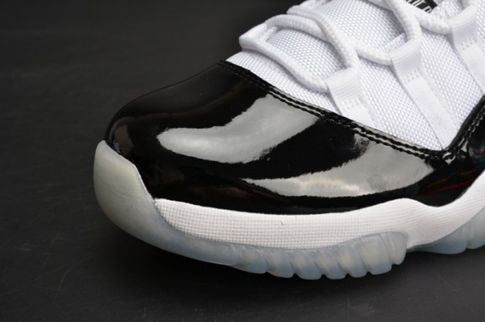 AIR JORDAN 11 RETRO LOW