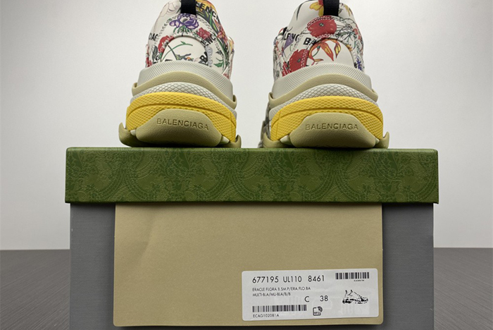 x  BALENCIAGA 1.0   677195 UL110 8461
