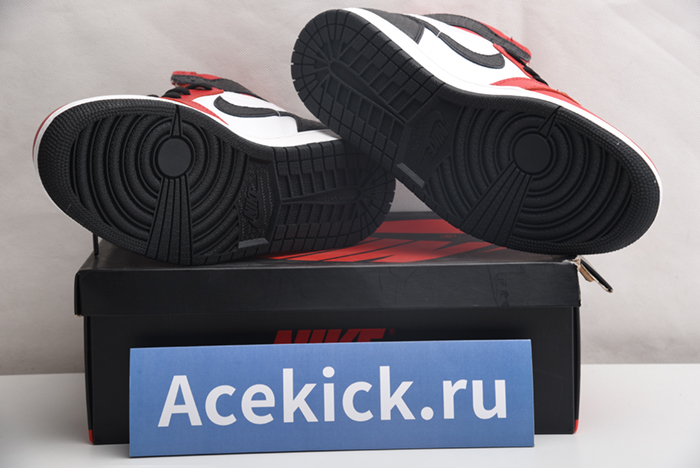 Air Jordan 1 High OG WMNS “Satin Snake” CD0461-601