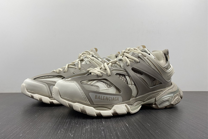 Balenciaga 3.0  542023 W3FE4 9597