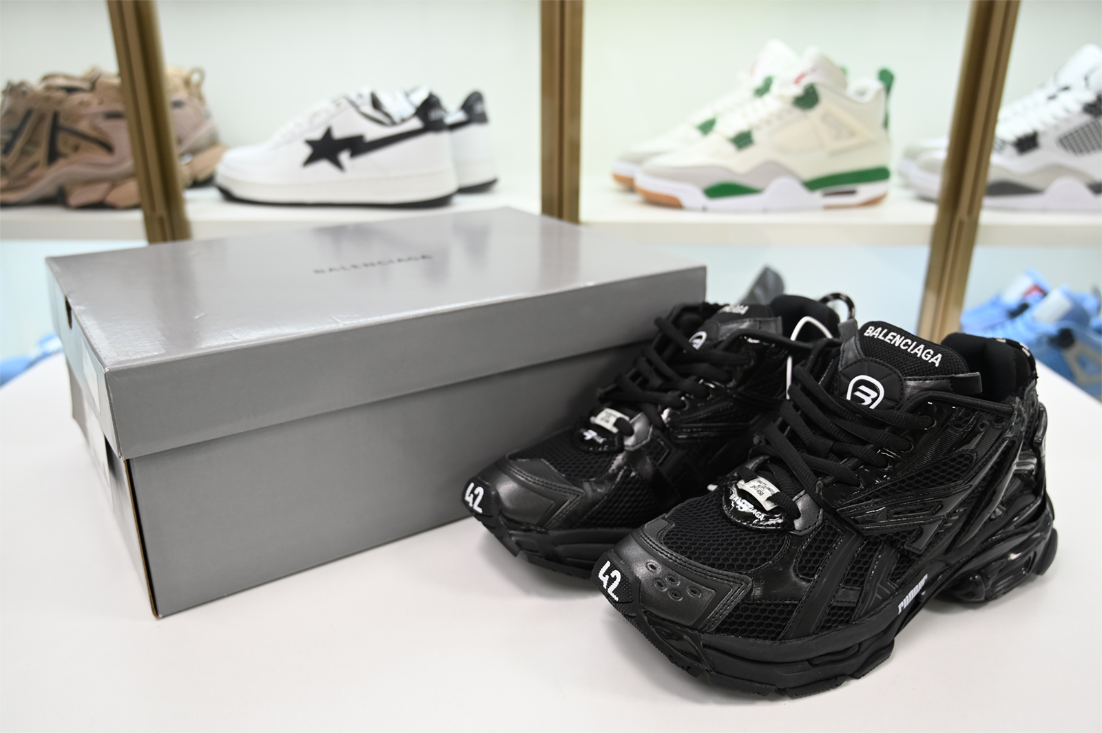 Balenciaga Runner Sneaker 