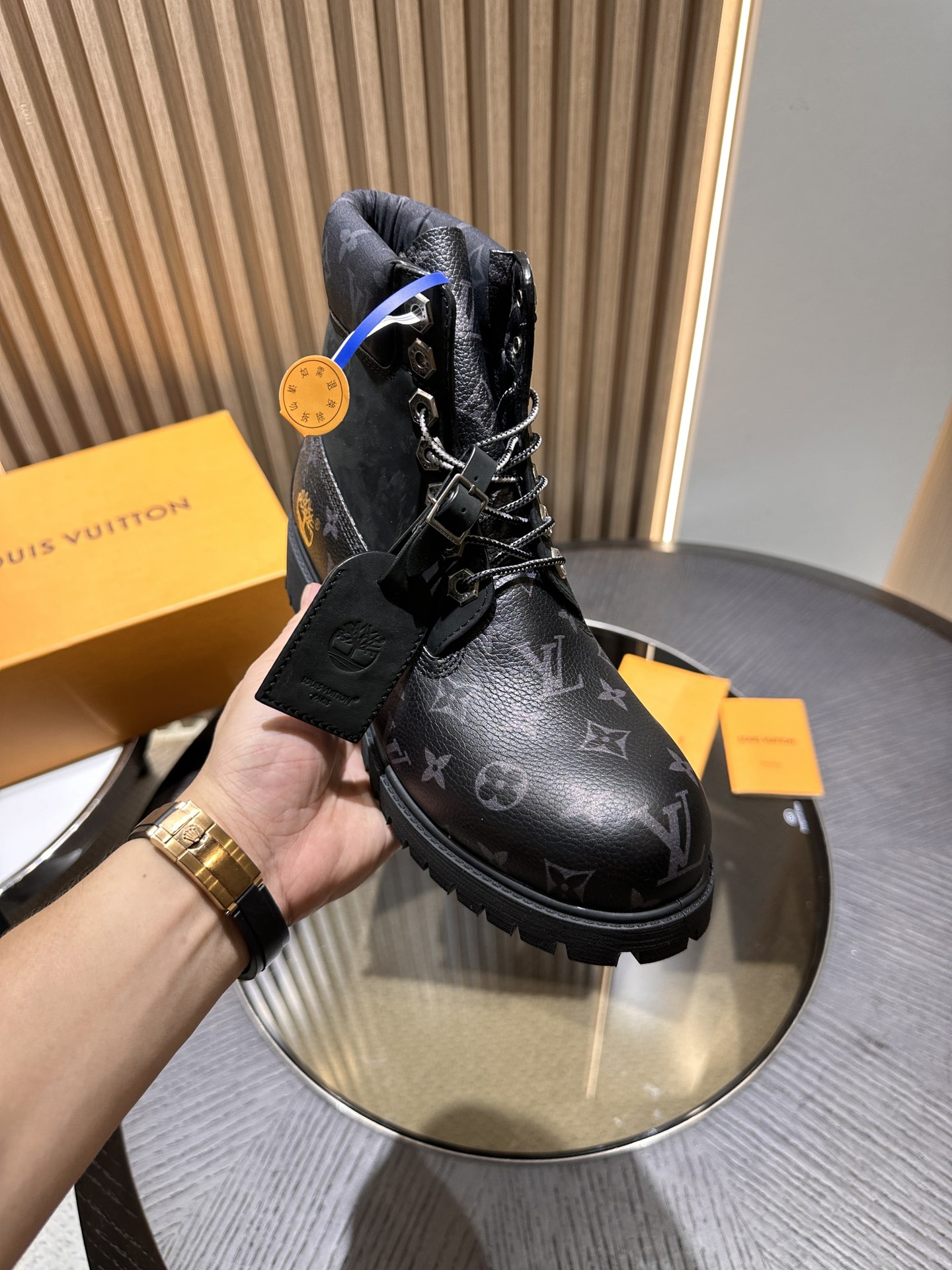 L*V x Timberland