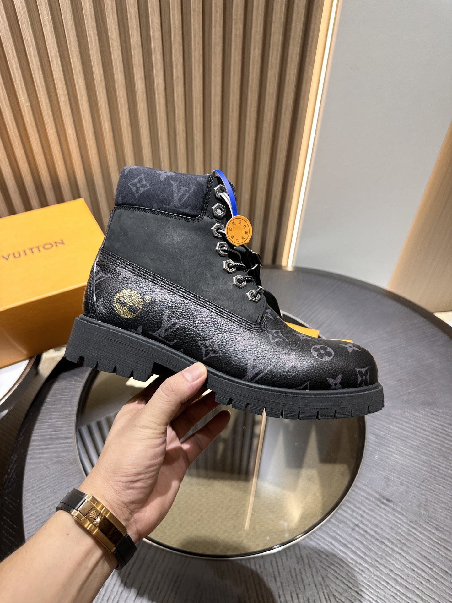 L*V x Timberland