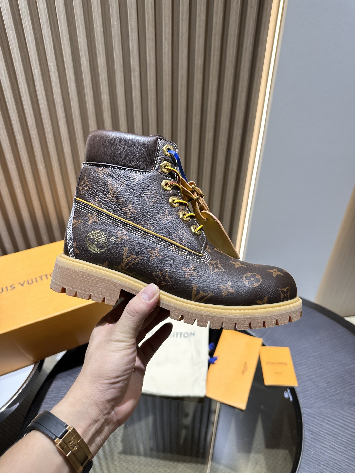 L*V x Timberland