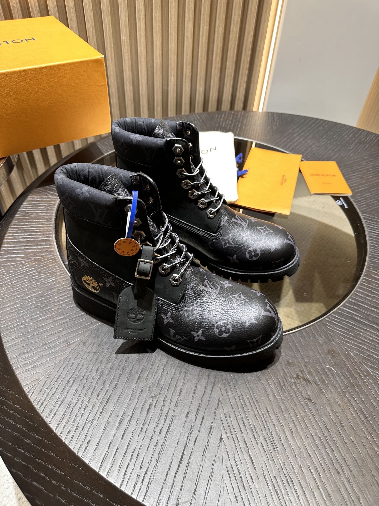 L*V x Timberland