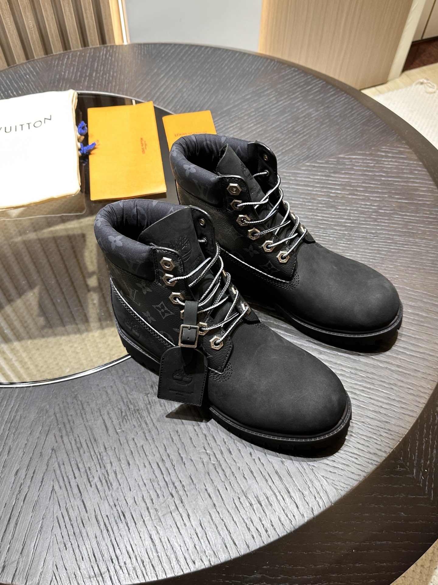 L*V x Timberland