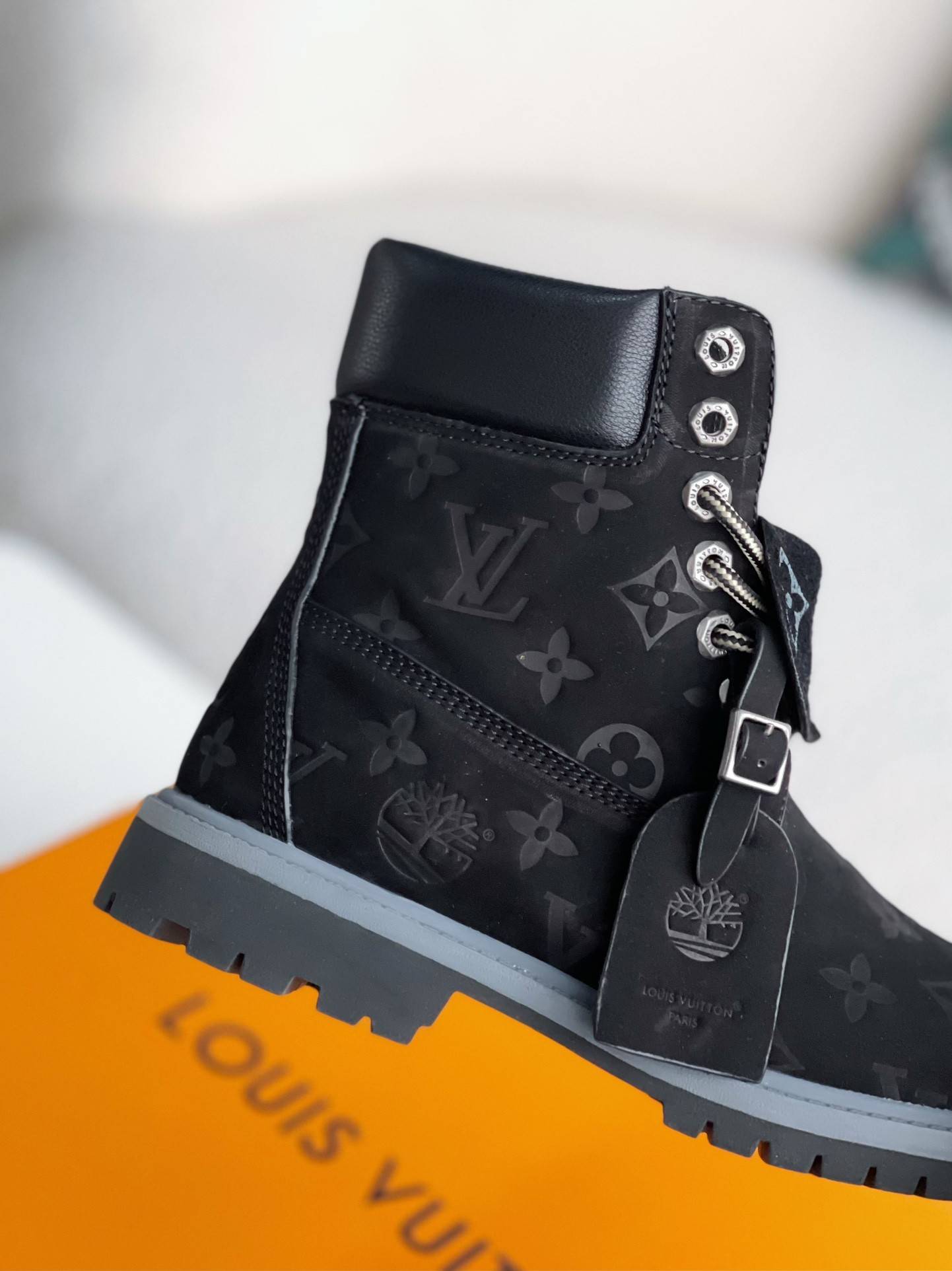 L*V & timberland Black boots/Martin boots/boots