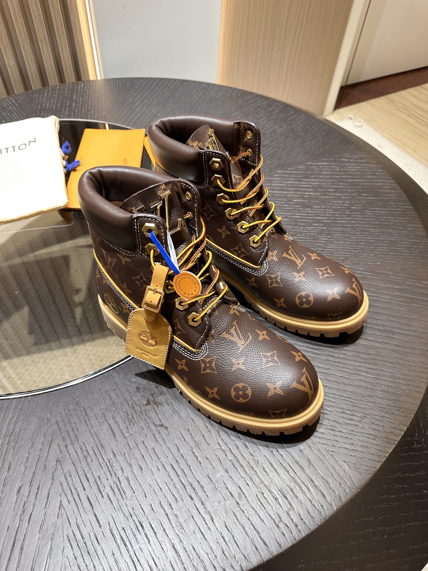 L*V x Timberland