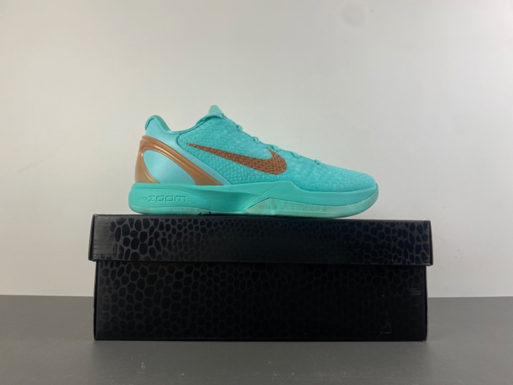 Jalen Brunson x Nike Kobe 6 Protro “Statue of Liberty”  IQ5774-300