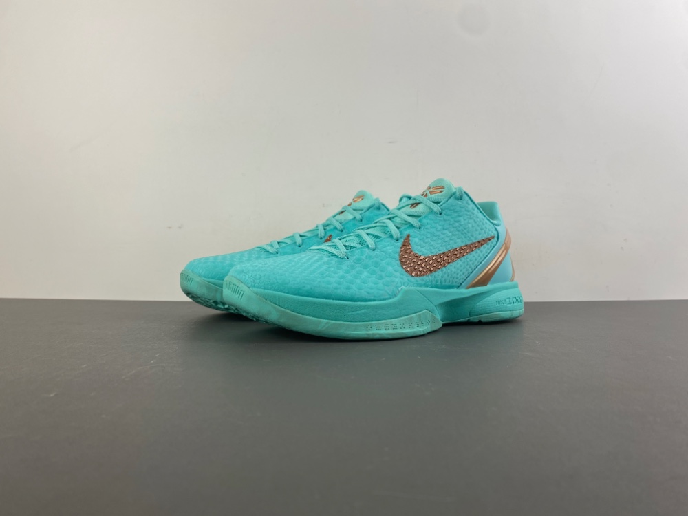 Jalen Brunson x Nike Kobe 6 Protro “Statue of Liberty”  IQ5774-300